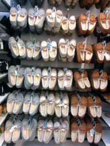 オールドネイビーシェルパモカシン