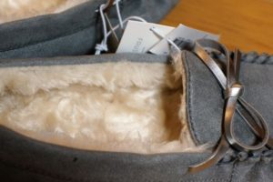 old-navy-sherpa-moccasins6