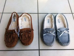 オールドネイビー　モカシン　比較